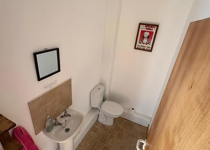 بيت شباب Hillside Farm