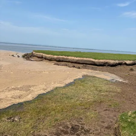 Hillside Farm Hostel